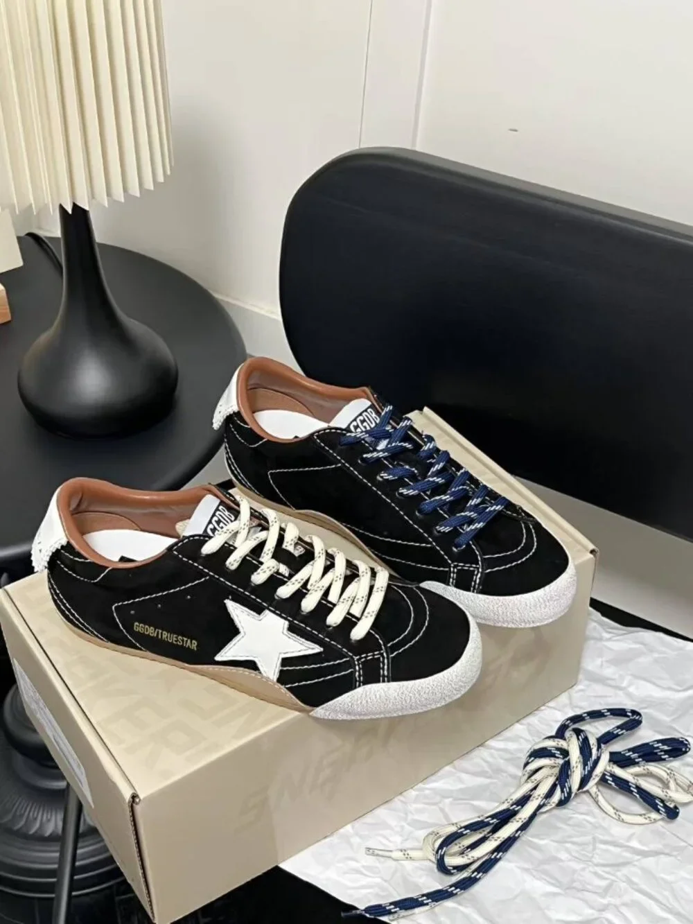 Golden Goose Black Suede Star-Detail Sneakers - Picture 3 of 9